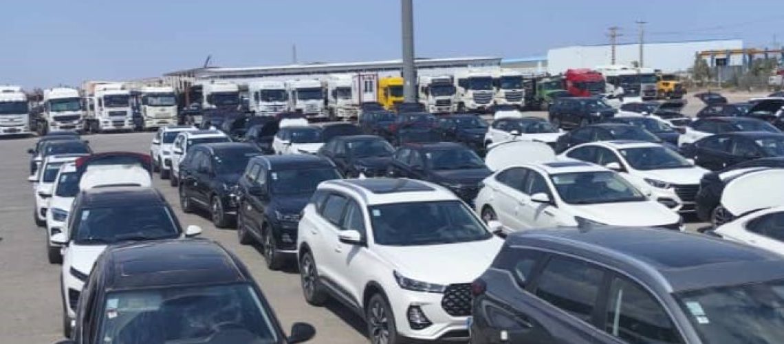 ترخیص خودروهای مدیران خودرو از گمرک و از سرگیری روند تحویل