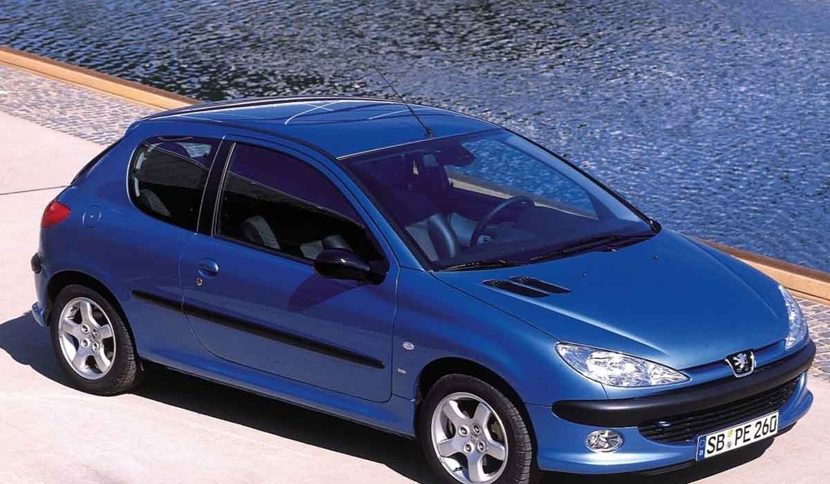 1531839210_peugeot206