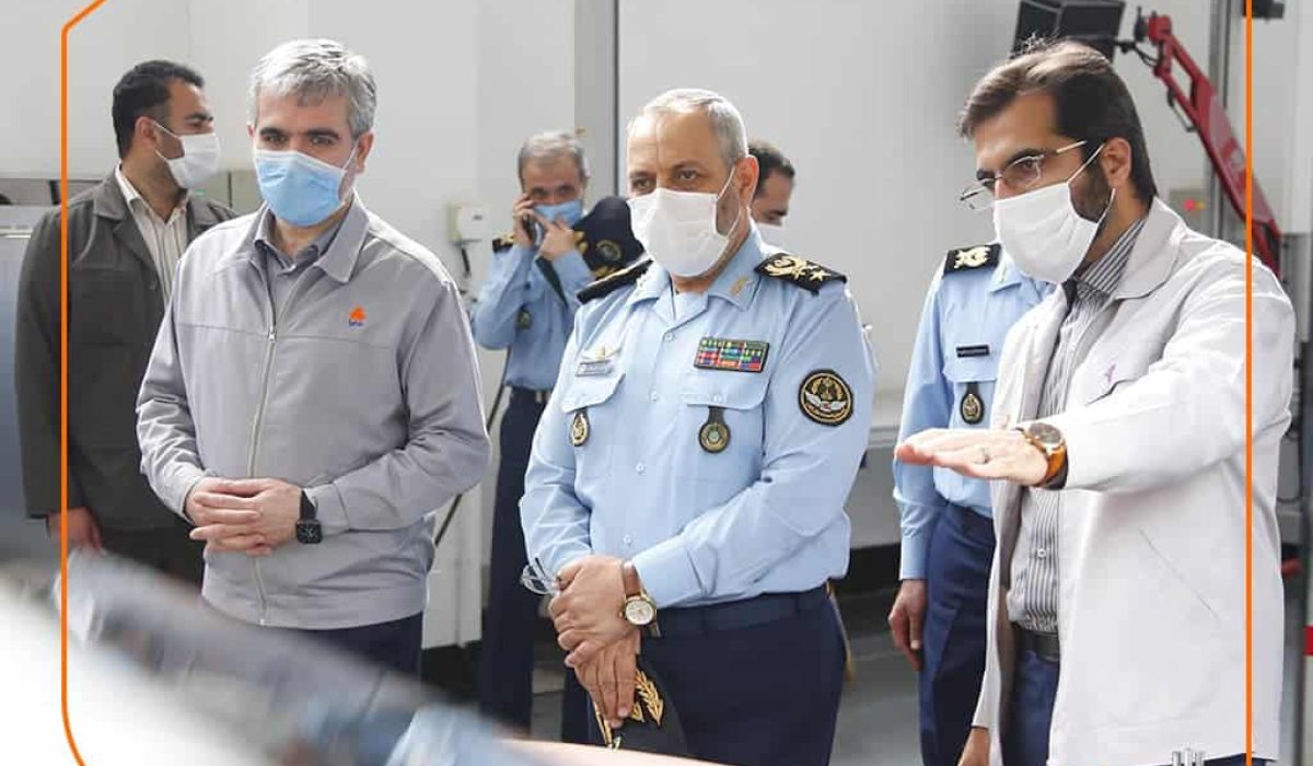فرمانده نيروی هوايی ارتش جمهوري اسلامي ايران در بازديد از گروه خودروسازی سايپا